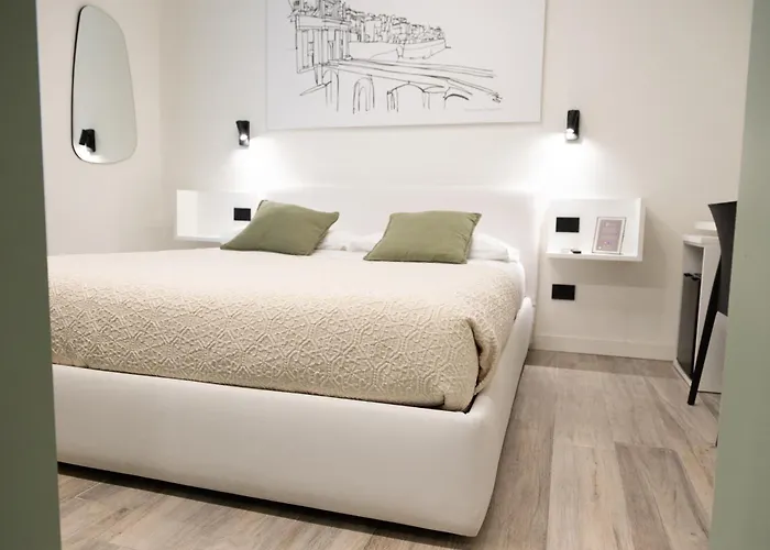 Konukevi Porta Antica 3*